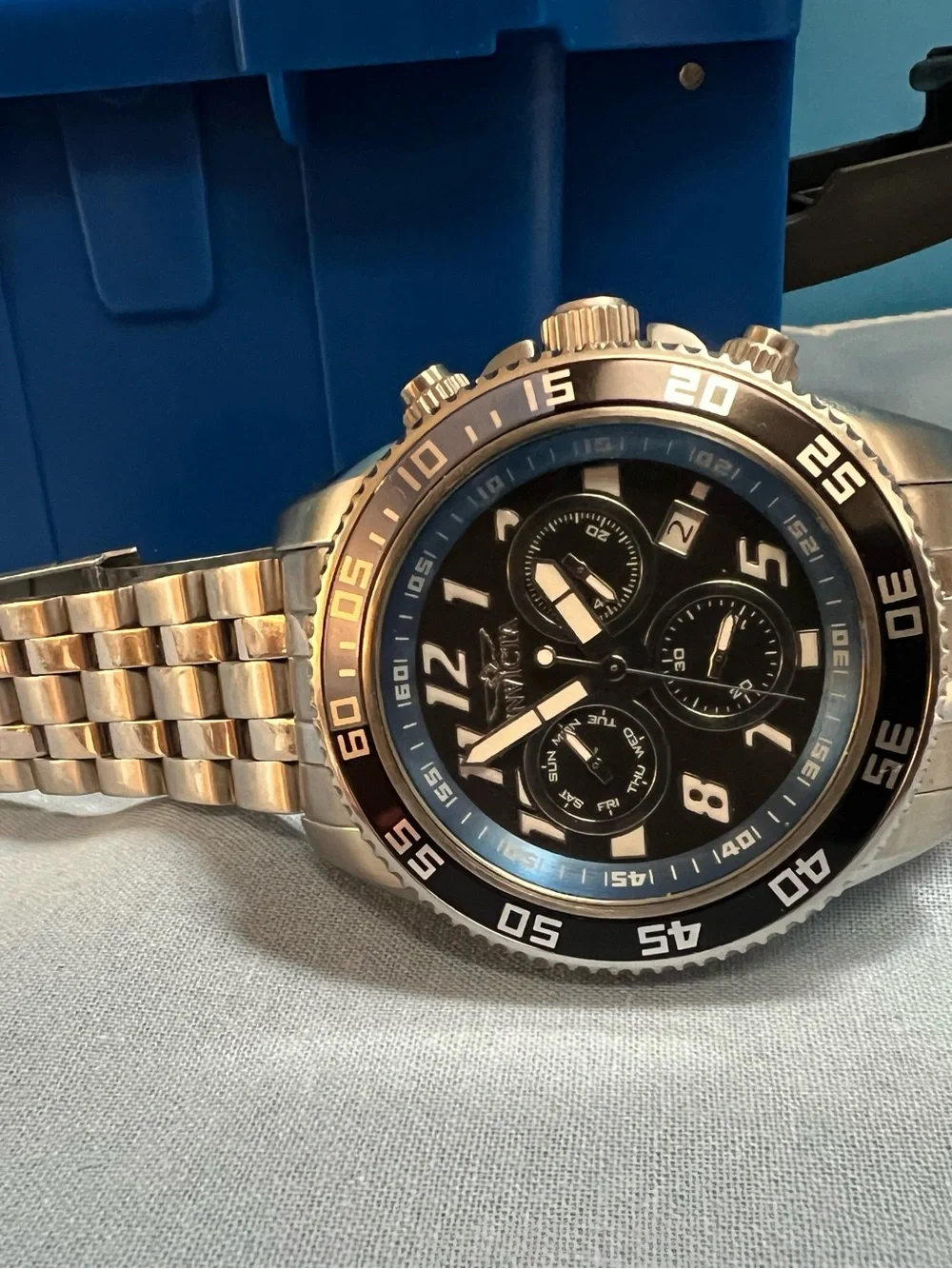 Invicta Black and Blue Men's Chronograph Watch, Model 20478.